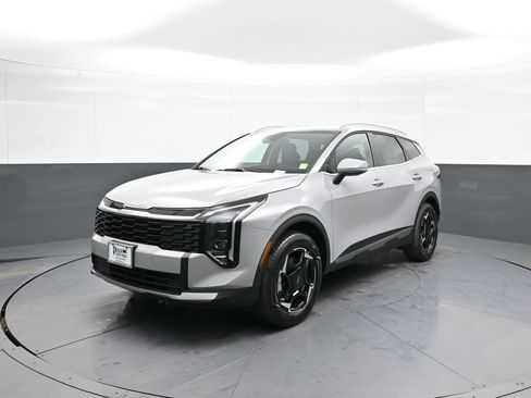 New 2026 Kia Sportage EX image 1