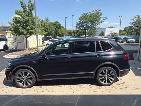 Used 2020 Volkswagen Tiguan SEL Premium R-Line AWD/4WD image 2