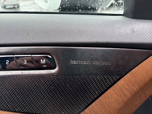 Used 2023 Volvo XC90 B6 Plus w/ Protection Package Premier AWD/4WD image 17