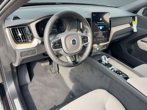 New 2026 Volvo XC60 B5 Plus w/ Climate Package image 31