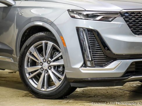 Certified 2024 Cadillac XT6 Premium Luxury w/ LPO, Floor Liner Package image 3