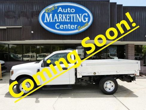 Used 2018 Ford F250 XL RWD image 1