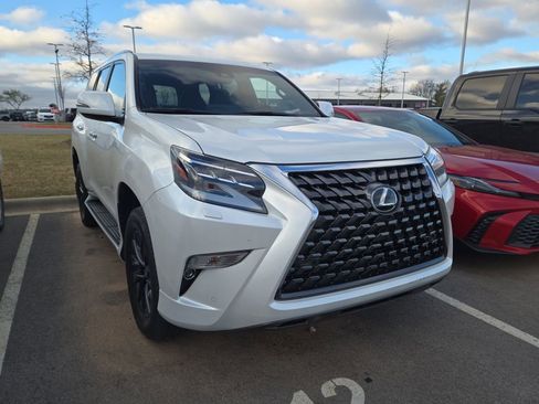 Used 2023 Lexus GX 460 Premium image 4