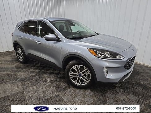 Used 2022 Ford Escape SEL image 9