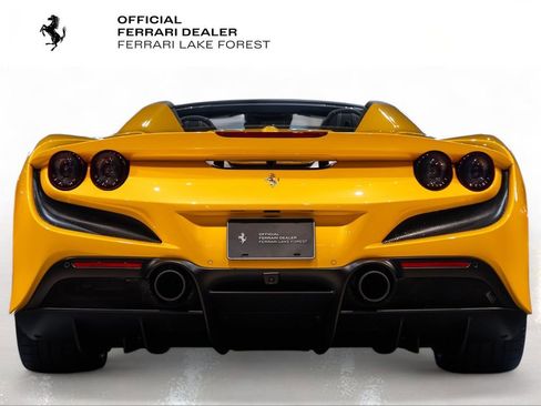 Certified 2023 Ferrari F8 Tributo RWD image 11
