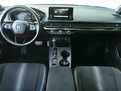 Used 2025 Honda Civic Sport image 26
