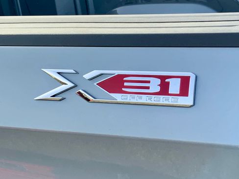 New 2026 GMC Sierra 1500 Elevation image 24