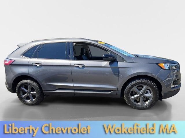 Used 2024 Ford Edge SEL w/ Sport Appearance Package AWD/4WD image 4