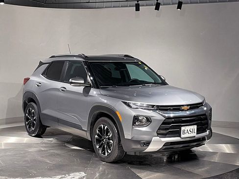 Used 2023 Chevrolet TrailBlazer LT image 37