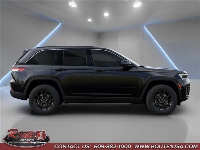 New 2026 Jeep Grand Cherokee Altitude AWD/4WD image 22