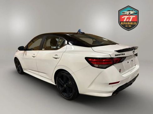 Used 2022 Nissan Sentra SR w/ Midnight Edition image 4