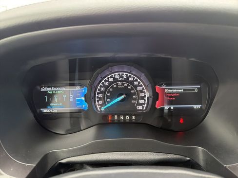 Used 2019 Ford Ranger Lariat w/ Equipment Group 501A Mid image 12