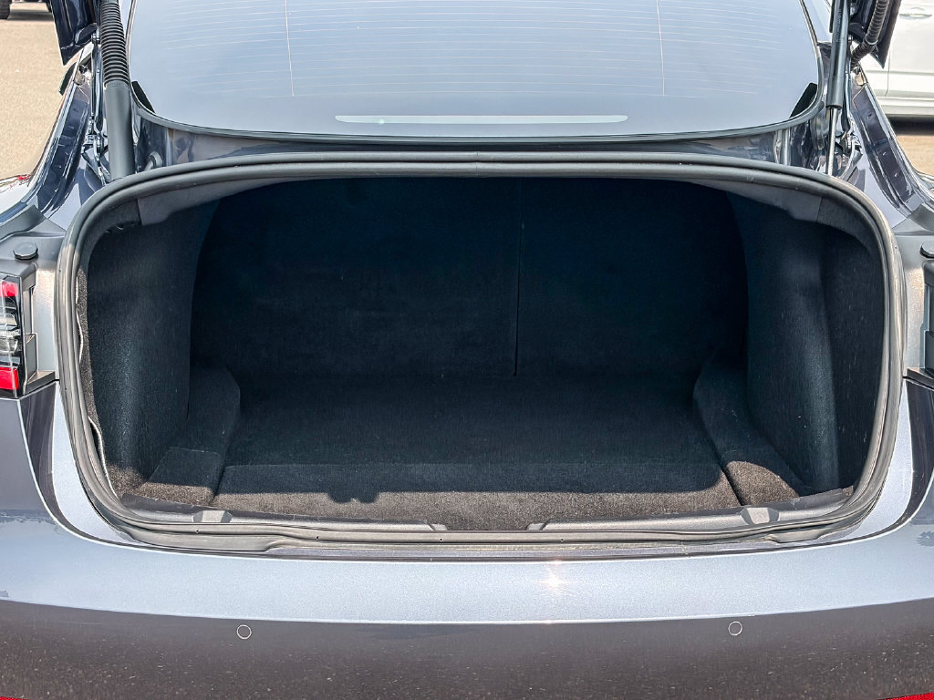 Used 2022 Tesla Model 3 Long Range AWD/4WD image 54