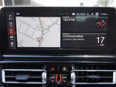 Used 2025 BMW M850i xDrive image 72