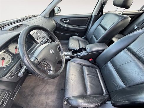 Used 2003 Nissan Maxima SE w/ (TEP) Titanium Edition Pkg image 9