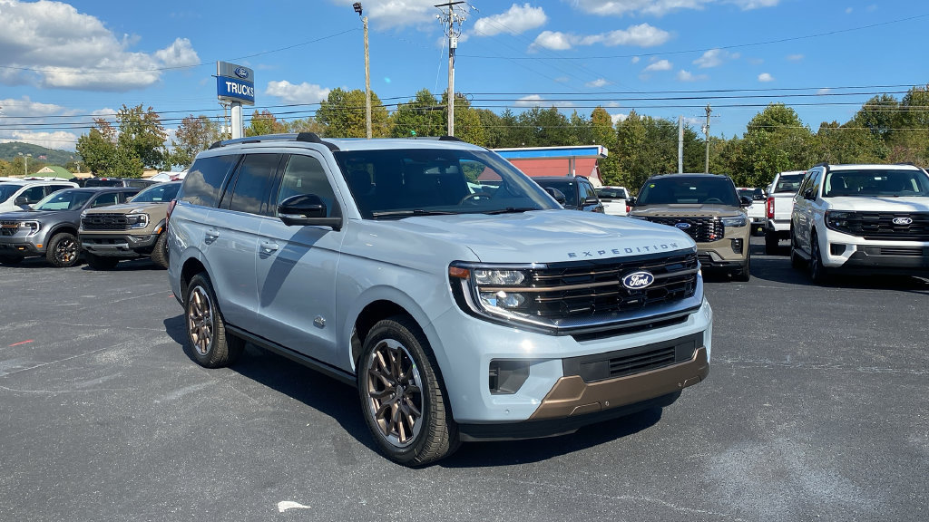 New 2027 Ford Expedition King Ranch AWD/4WD image 3