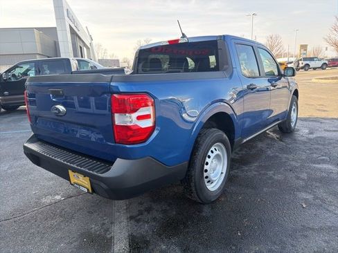 Used 2024 Ford Maverick XL image 3