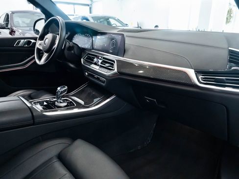 Used 2023 BMW X5 M50i w/ Executive Package image 27