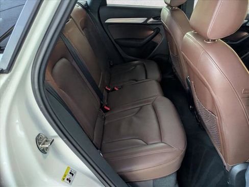 Used 2018 Audi Q3 2.0T Premium Plus w/ Premium Plus Package image 21