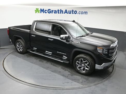 New 2026 GMC Sierra 1500 SLT w/ SLT Premium Plus Package AWD/4WD image 3