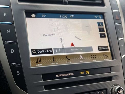 Used 2019 Lincoln MKZ Reserve image 23