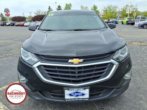 Used 2019 Chevrolet Equinox LT FWD image 2