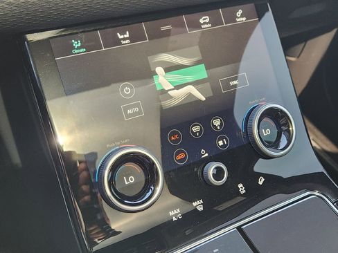 Used 2019 Land Rover Range Rover Velar R-Dynamic SE AWD/4WD image 18