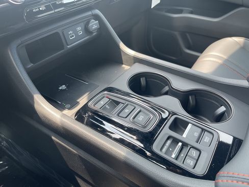 New 2025 Honda Pilot TrailSport image 33