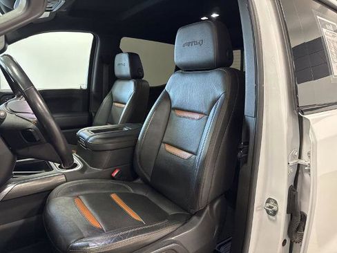 Used 2021 GMC Sierra 1500 AT4 w/ AT4 Value Package AWD/4WD image 10