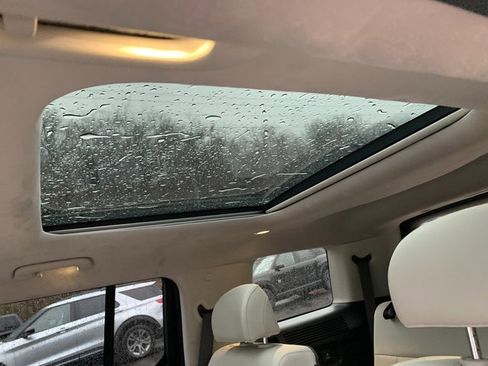 Used 2024 Hyundai Santa Fe Calligraphy image 21