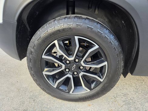Used 2024 Chevrolet TrailBlazer ACTIV FWD image 19