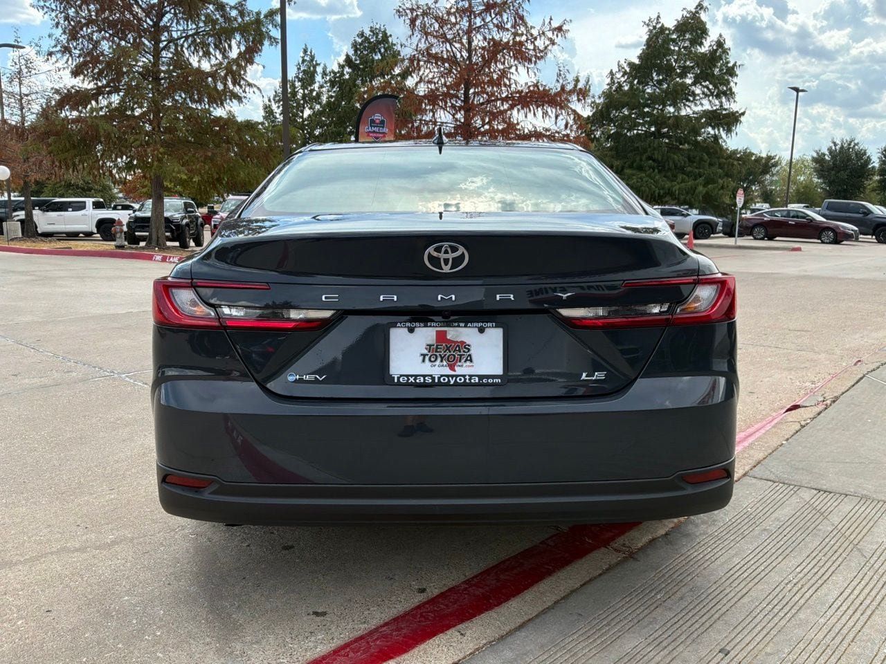 Used 2026 Toyota Camry LE FWD image 7
