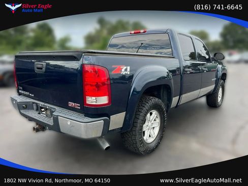 Used 2008 GMC Sierra 1500 SLE w/ Power Pack Plus AWD/4WD image 4