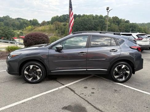 Used 2025 Subaru Crosstrek 2.5i Limited AWD/4WD image 2