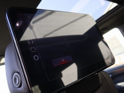 New 2026 GMC Yukon Denali w/ Denali Reserve Package image 24