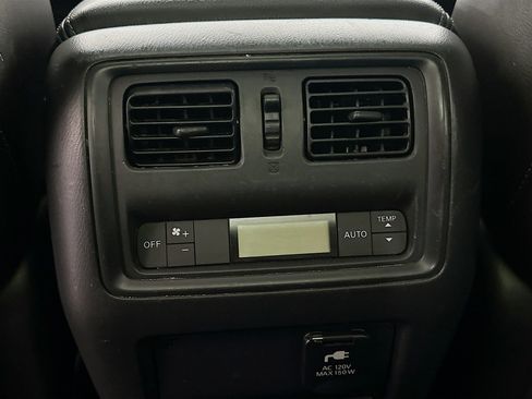 Used 2013 Nissan Pathfinder SL w/ SL Premium Pkg FWD image 27