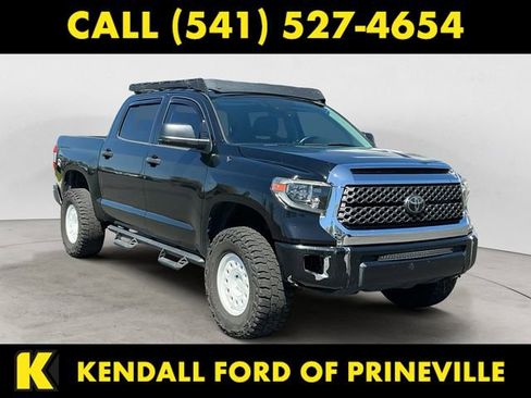 Used 2018 Toyota Tundra SR5 w/ TRD Off Road Package AWD/4WD image 7