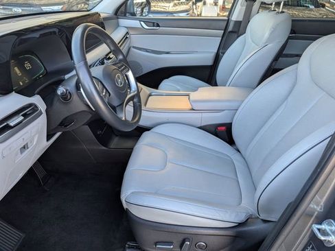 Used 2024 Hyundai Palisade SEL image 9