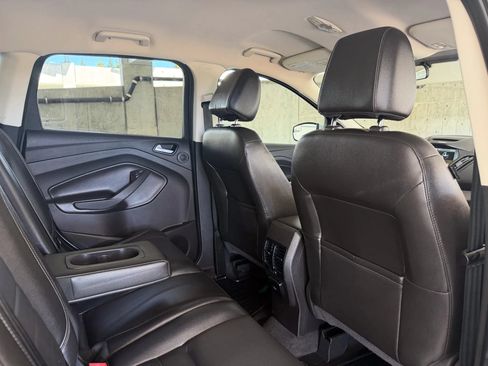 Used 2014 Ford Escape SE w/ Equipment Group 201A FWD image 21