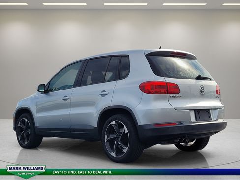 Used 2012 Volkswagen Tiguan S FWD image 6