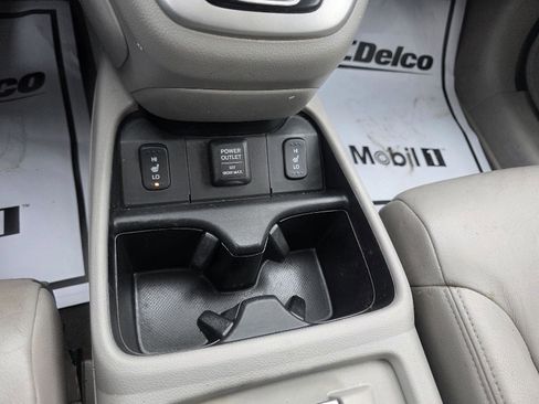 Used 2013 Honda CR-V EX-L image 16