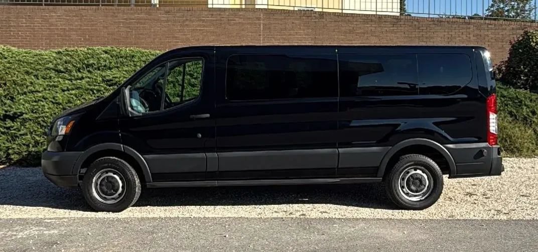 Used 2018 Ford Transit 350 XL RWD image 3