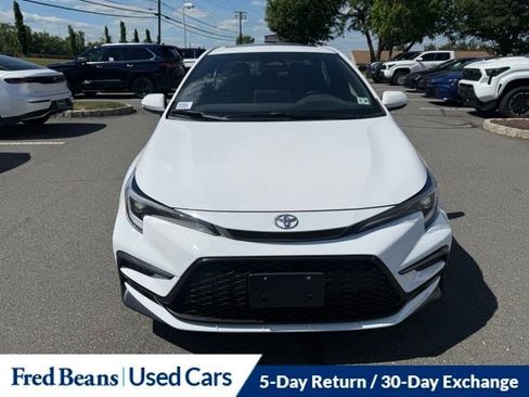 Used 2025 Toyota Corolla SE w/ SE Premium Package FWD image 24