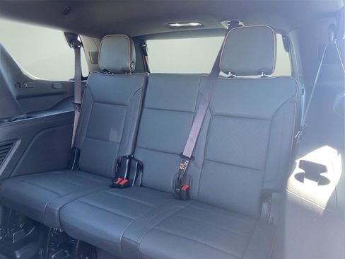 Used 2026 GMC Yukon AT4 w/ AT4 Premium Package AWD/4WD image 14