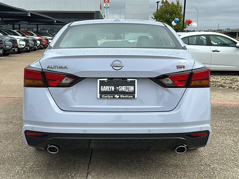 New 2025 Nissan Altima 2.5 SR w/ SR Premium Package image 7
