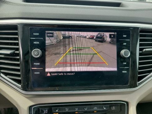 Used 2019 Volkswagen Atlas SEL image 13