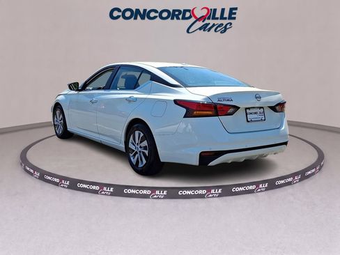 Certified 2025 Nissan Altima 2.5 S FWD image 5