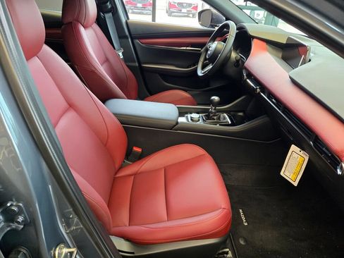 New 2026 MAZDA MAZDA3 2.5 S Hatchback w/ Premium Pkg image 4