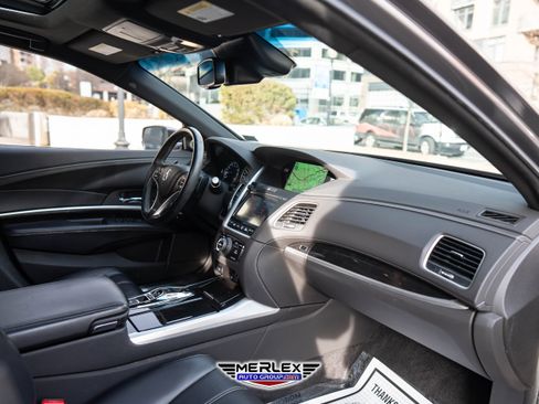 Used 2018 Acura RLX w/ Technology Package image 15