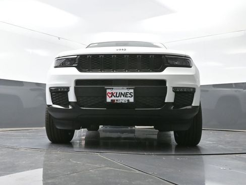 New 2025 Jeep Grand Cherokee L Limited w/ Trailer Tow Package image 51